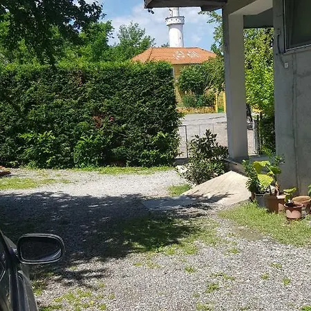 Rooms Balani Restorant Fronte Lago *